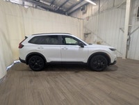 Price includes: Block heater, Air Conditioning, and Tire Tax. Price/Payments do not include cash reb... (image 7)