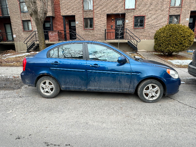 Hyundai Accent dans Autos et camions  à Sherbrooke - Image 3