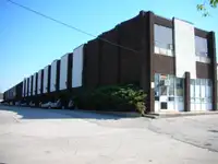 HIGHWAY 400 & FINCH- Professional Offices - 300 Square Feet