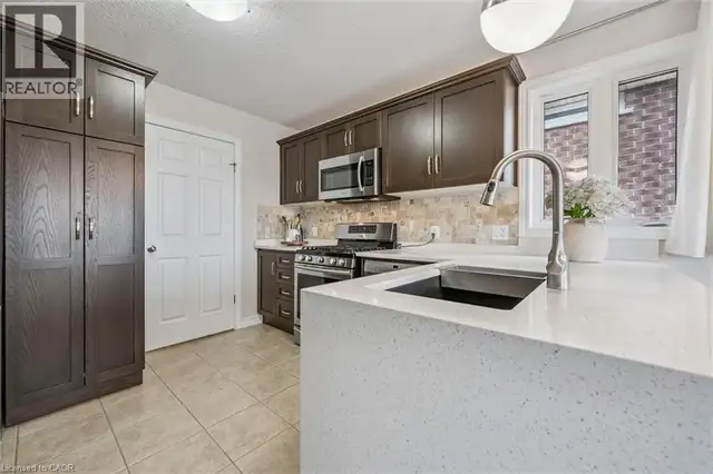 29 ENGLISH Crescent Plattsville, Ontario in Houses for Sale in Kitchener / Waterloo - Image 16