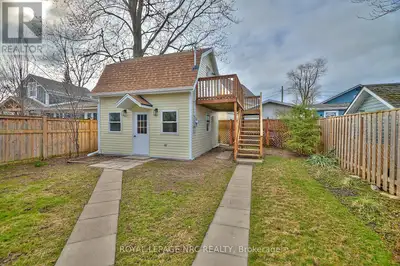 19 CONWAY PLACE EAST PLACE E Fort Erie (Crystal Beach), Ontario