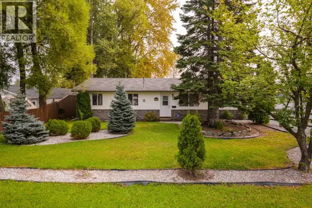 8230 PETER ROAD Prince George, British Columbia in Houses for Sale in Prince George - Image 2