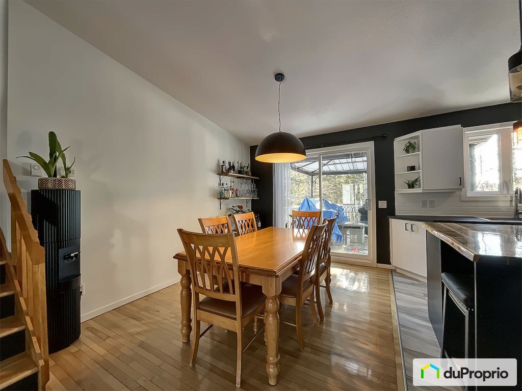 207e Rue — photo 3