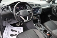 Elevate Your Drive with the 2023 VW Tiguan Comfortline R-LINE BLACK EDITION 4Motion AWD. Discover th... (image 8)