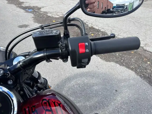 2020 Yamaha Bolt ~ YAMAHA BOLT ~ CUSTOM PAINT ~ COOL BIKE ~ LOW  in Street, Cruisers & Choppers in City of Toronto - Image 25