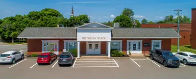 This elegant office space of 3,000 SF features a spacious boardroom, staff kitchen, beautiful entry/...