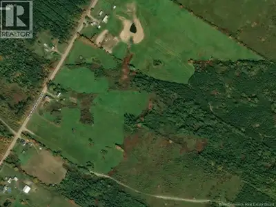 Discover 12.8 acres (5.22 hectares) of beautiful countryside on Howland Ridge Road in Nackawic-Millv...
