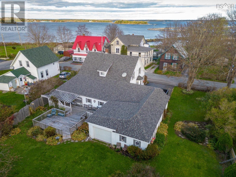 129 Hall Street Lockeport, Nova Scotia Houses for Sale Yarmouth