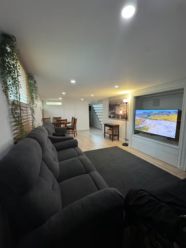 Beautiful 4-Bedroom, 2-Bathroom Home for Rent – Terrebonne, QC   in Long Term Rentals in Laval / North Shore - Image 21
