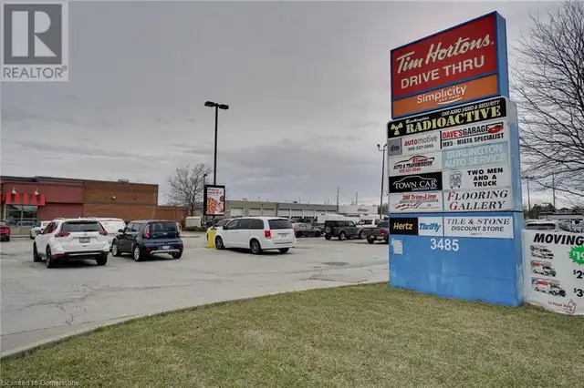 3485 HARVESTER Road Unit# 1 Burlington, Ontario62864379592963123