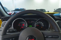 Ford Mustang Saleen S-281 SC Coupe 2005: - Extérieur jaune SCREAMING YELLOW sur intérieur en cuir no... (image 3)