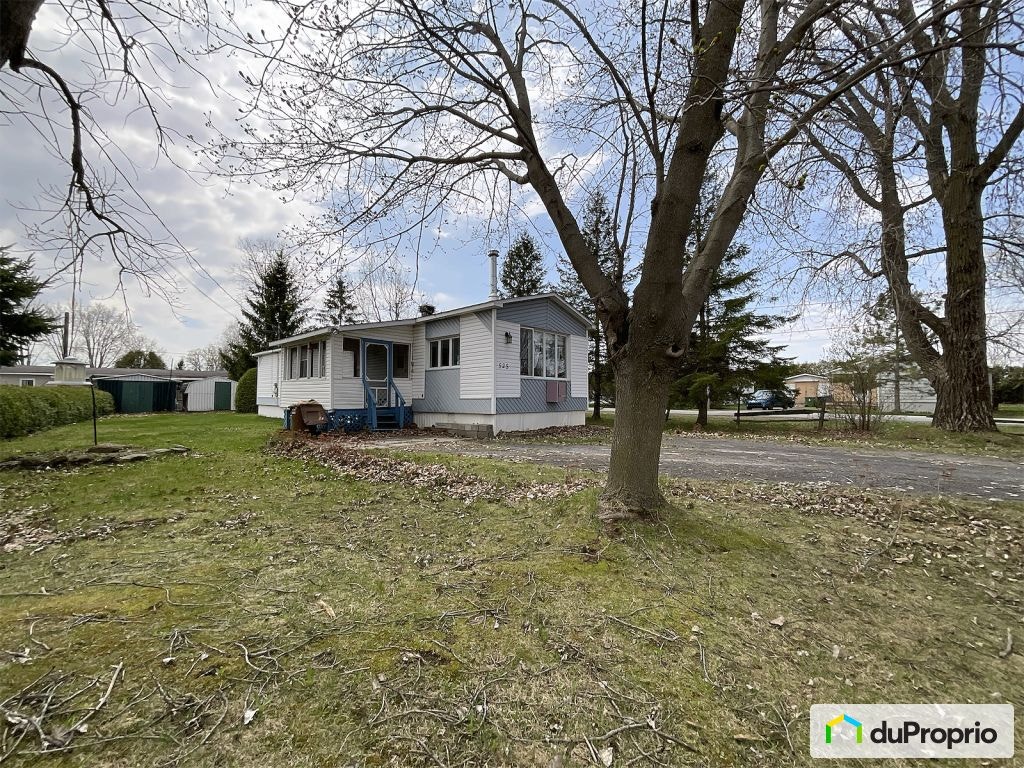 $260,000 - Mobile home for sale in St-Cyprien-De-Napierville — photo 1