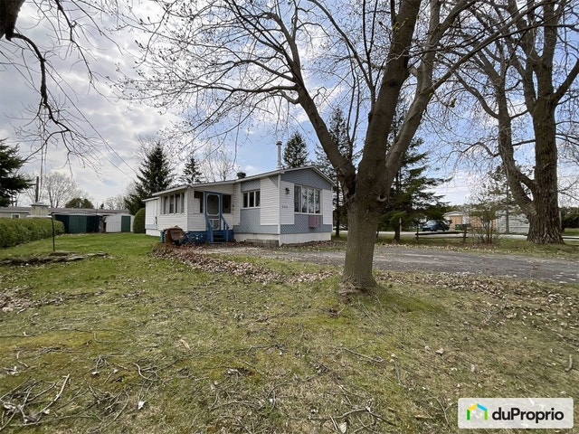 $260,000 - Mobile home for sale in St-Cyprien-De-Napierville — photo 1