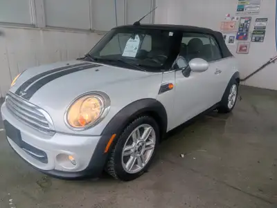 2012 Mini Cooper 4-cylinder 6-speed standard convertible power windows power locks cruise control ai...