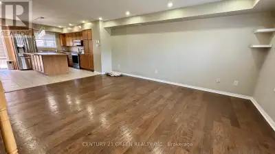61 - 3056 EGLINTON AVENUE W Mississauga (Churchill Meadows), Ont
