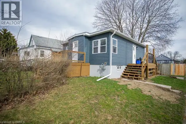 20 PARK Avenue E Brantford, Ontario in Long Term Rentals in Brantford - Image 3