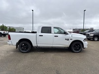 This Ram 1500 Classic delivers a Regular Unleaded V-8 5.7 L/345 engine powering this Automatic trans... (image 7)