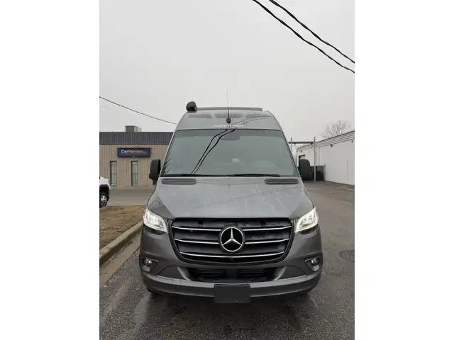 2023 Roadtrek SS Agile in RVs & Motorhomes in Windsor Region - Image 3