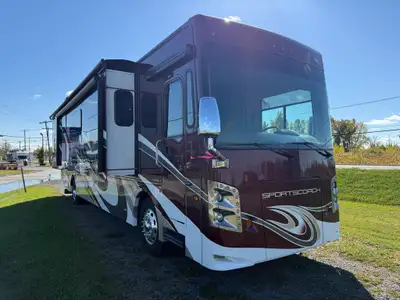 ***Consignation / Payez une seule taxe !!*** Superbe motorisé classe A 2018 Coachmen Sportscoach 407...