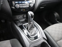 The Nissan Qashqai delivers sleek design, excellent fuel efficiency, and advanced safety in a versat... (image 9)