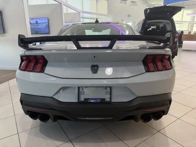 2026 Ford Mustang DARK HORSE TECH PACK DARK HORSE HANDLING PACK in Cars & Trucks in Lloydminster - Image 10