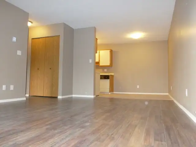 Mill Lake Apartment For Rent | Mount View Terrace in Long Term Rentals in Abbotsford - Image 4