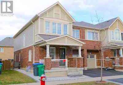 ******Only for Upper level (Main Level + Second floor)******Stunning 4-Bedroom Home for Lease in a f...