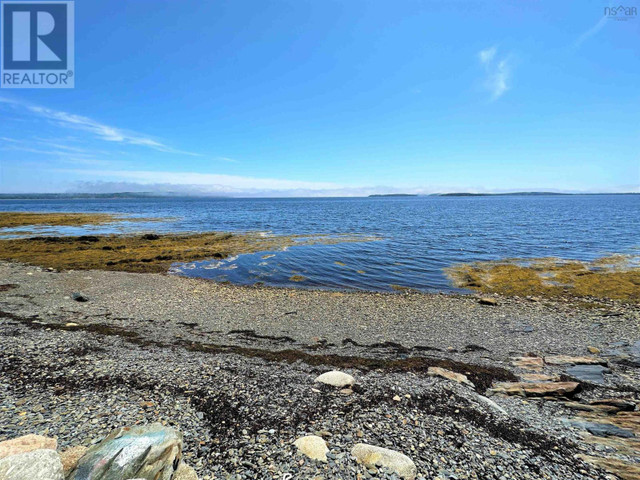 4015 Highway 331 Dublin Shore, Nova Scotia in Houses for Sale in Bridgewater - Image 2