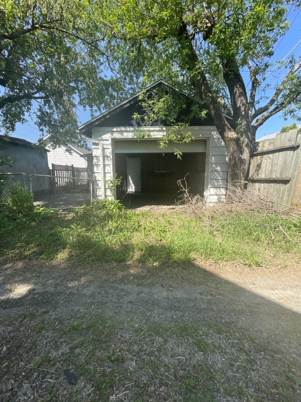 276 TAMARACK ST 3BED HOUSE, AVAILABLE SEPTEMBER 2023! Long Term