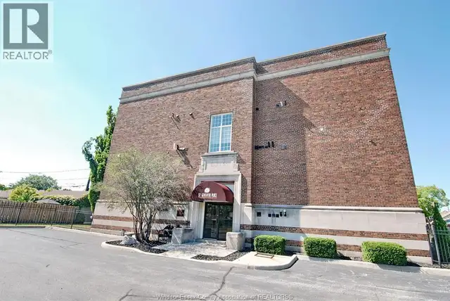 647 Irvine AVENUE Unit# 301 Windsor, Ontario in Condos for Sale in Windsor Region - Image 4