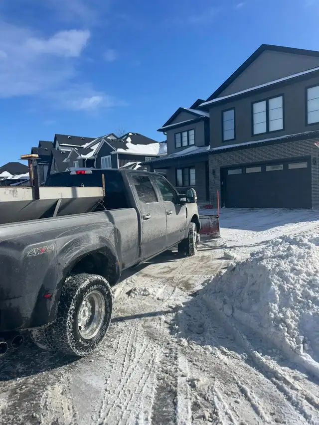 Snow Removal Service- Commercial/Residential/Industrial Plowing in Snow Removal & Property Maintenance in London - Image 12