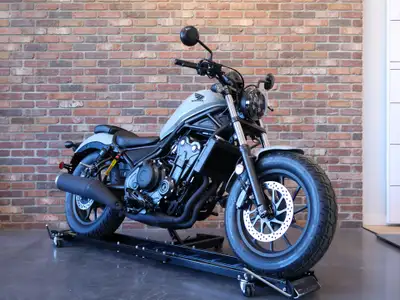 The 2026 Honda Rebel 500 is a perfect blend of classic cruiser style and modern performance, built f...