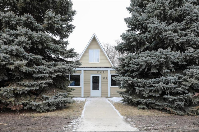 595 Jolys Avenue E St Pierre-Jolys, Manitoba in Houses for Sale in Winnipeg