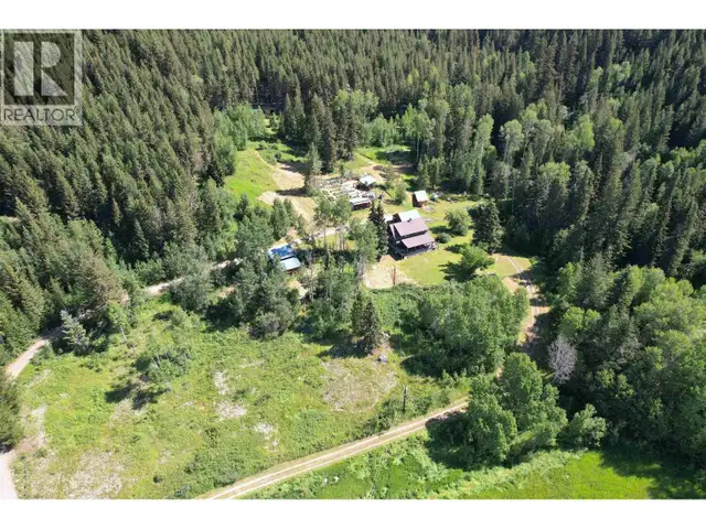 6661 BISS ROAD Forest Grove, British Columbia in Houses for Sale in 100 Mile House - Image 10