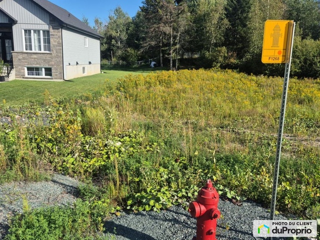 $270,000 - Residential Lot for sale in Sherbrooke (Fleurimont) — photo 1