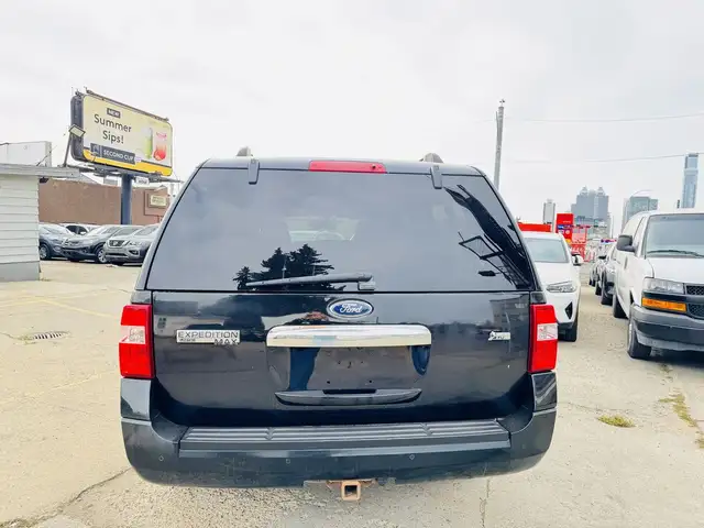 2013 Ford Expedition EL Limited in Cars & Trucks in Edmonton - Image 14