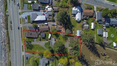 1960 Island Hwy S in Houses for Sale in Campbell River - Image 2