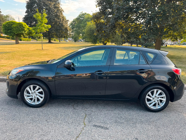 2012 Mazda 3.Fuel economy. Nice looking car. CERTIFIED, WARRANTY in Cars & Trucks in City of Toronto - Image 4