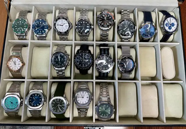 MTL Rolex Omega Panerai Audemars piguet cartier Hublot breitling in Jewellery & Watches in City of Montréal - Image 4
