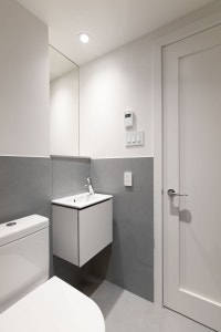 Renovated Akelius studio apartment for rent. Located near Sherbrooke in the Milton Park neighborhood... (image 7)