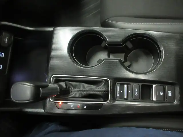 HONDA CIVIC 2025 SPORT EDITION TOIT OUVRANT SIEGES + VOLANT CHAU in Cars & Trucks in Lévis - Image 18