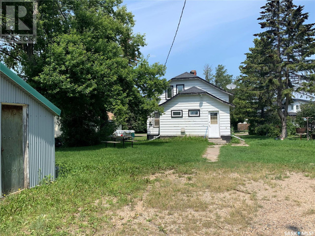 404 Main Street Muenster, Saskatchewan in Houses for Sale in Saskatoon - Image 3