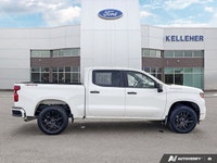 Experience the formidable capability of the 2025 Chevrolet Silverado 1500 Custom Crew Cab. Engineere... (image 5)