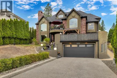 Welcome to 2376 Nahanni Court, an ideal home in the sought-after Dilworth Mountain Community of the...