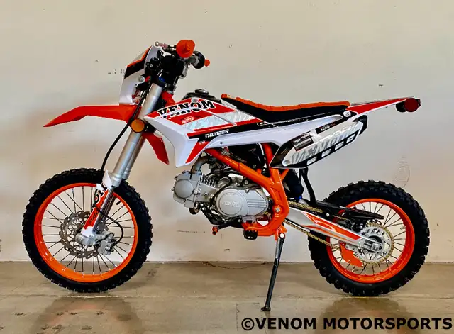 125cc Dirt Bike Manual 4 Speed | Venom Thunder | Motocross in Dirt Bikes & Motocross in Edmonton - Image 2