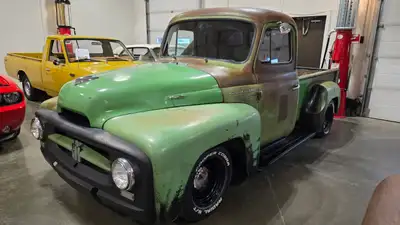 1953 International Harvester R-110 custom truck. Proven driver with lots of daily driving around the...