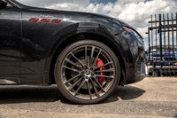 ENJOY SIX MONTHS NO PAYMENTS! GTS TROFEO V8 590 HP NAVI COOLED SEATS CARBON FIBER PKG SOFT CLOSE MA... (image 7)