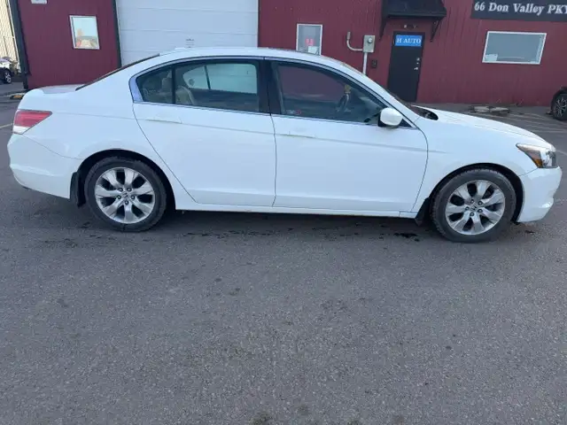 2010 Honda Accord Sedan EX-L Brand New Safety 150km