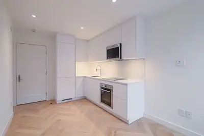 renovated one-bedroom apartment in Outremont - ID 3803