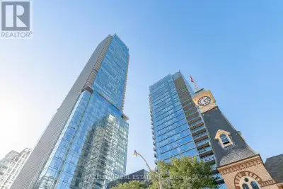 1001 - 55 SCOLLARD STREET Toronto (Annex), Ontario